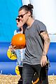 harry styles goes pumpkin picking with erin foster 10