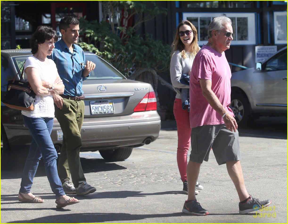 leighton meester adam brody take their family to lunch 12