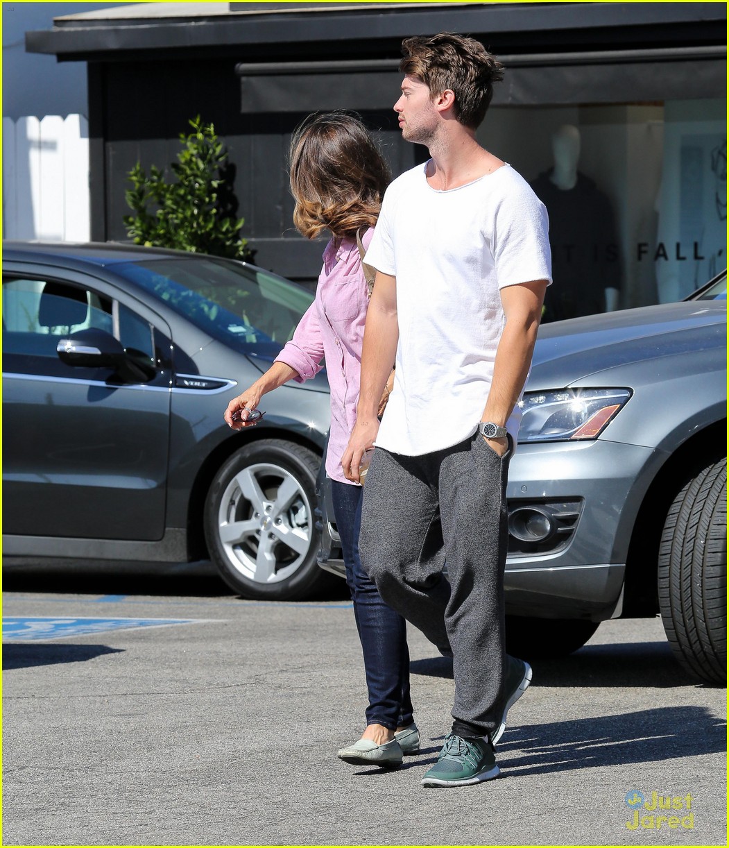 patrick schwarzenegger spends the morning with his mom 11
