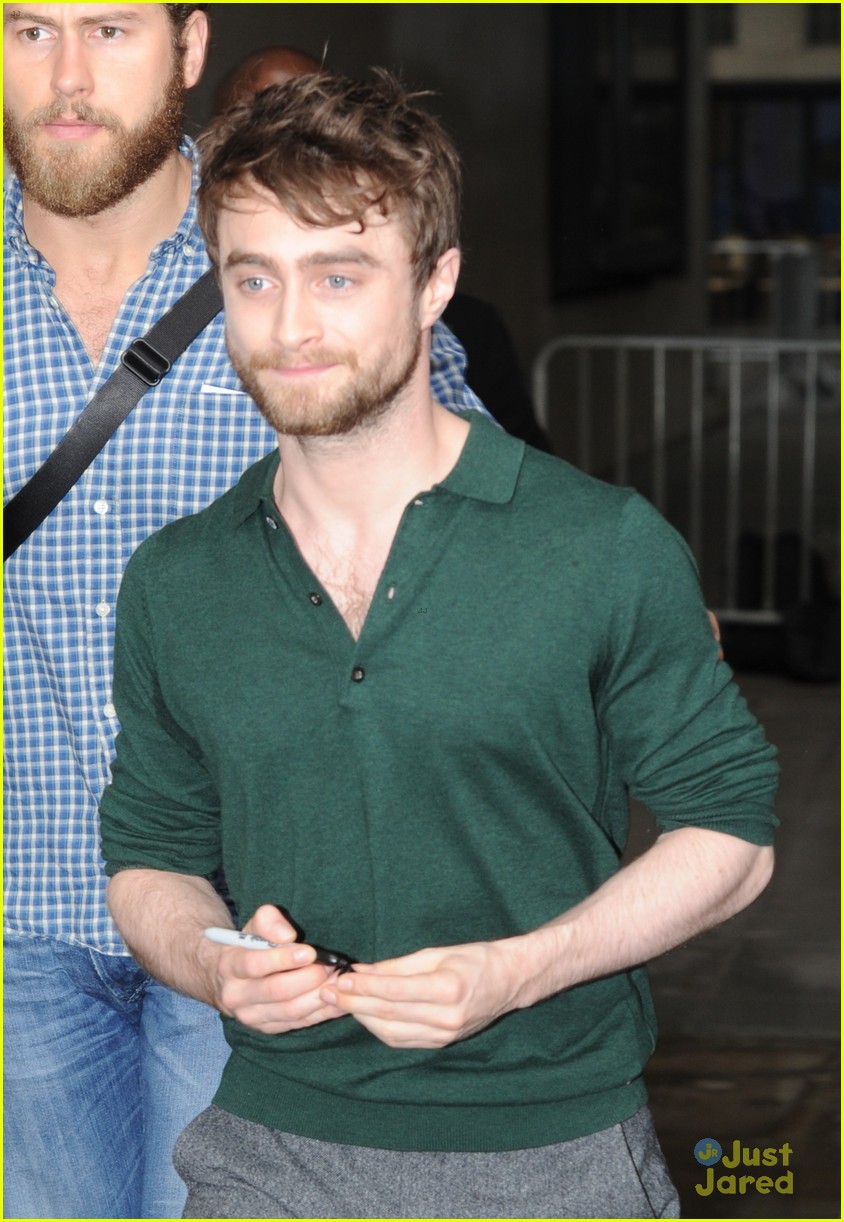 daniel radcliffe knows hes fortunate to do job he adores 02