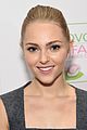 annasophia robb supports breast cancer research at qvcs ffany shoes 05