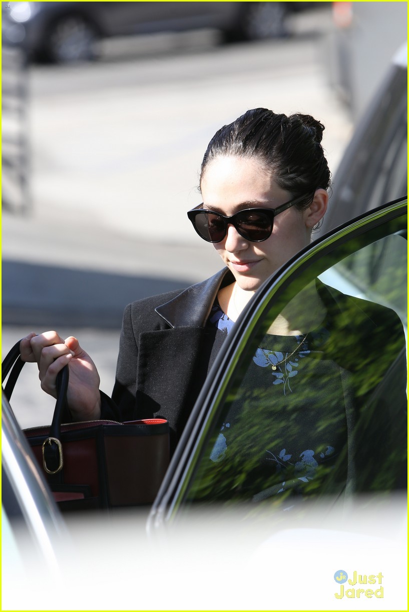 vote emmy rossum for favorite cable tv actress for people choice awards 26