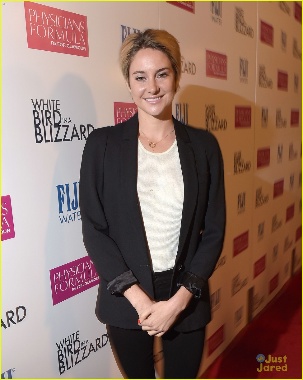 shailene woodley opens up about nude scenes for white bird 11