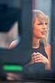 taylor swift gets ready to entertain us on jkl 04