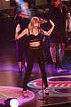 taylor swift out of woods live video jimmy kimmel 17