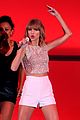 taylor swift said she would have a meltdown if 1989 leaked 14