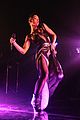 fka twigs toned arms on display at london concert 21