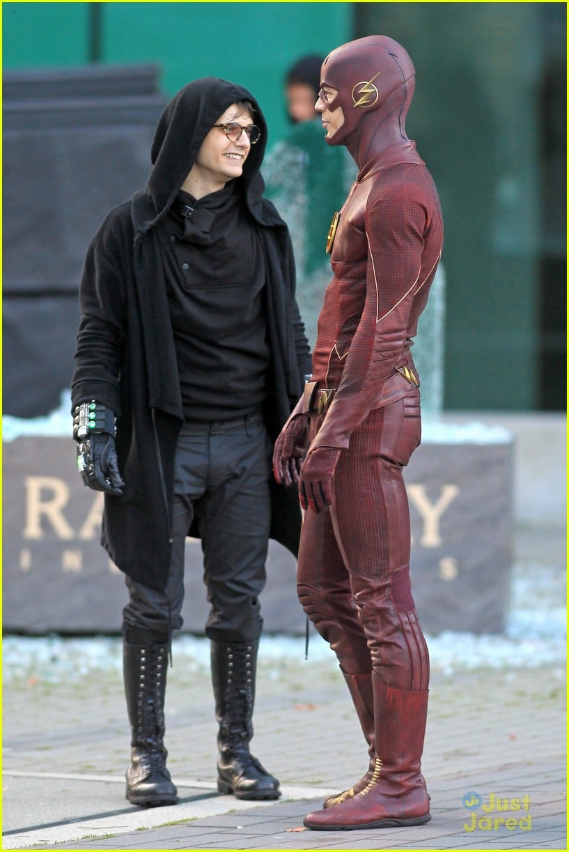 andy meintus grant gustin pied piper flash set 13