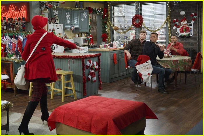 baby daddy holiday special episode stills 19
