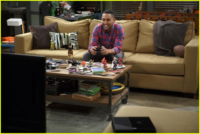 baby daddy holiday special episode stills 27