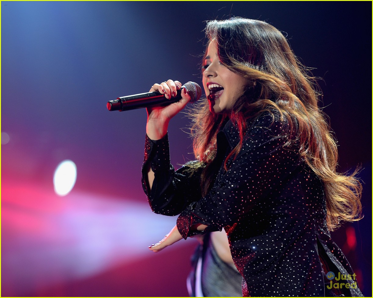 Becky G 'Brought Down The House' at iHeartRadio's Fiesta Latina ...