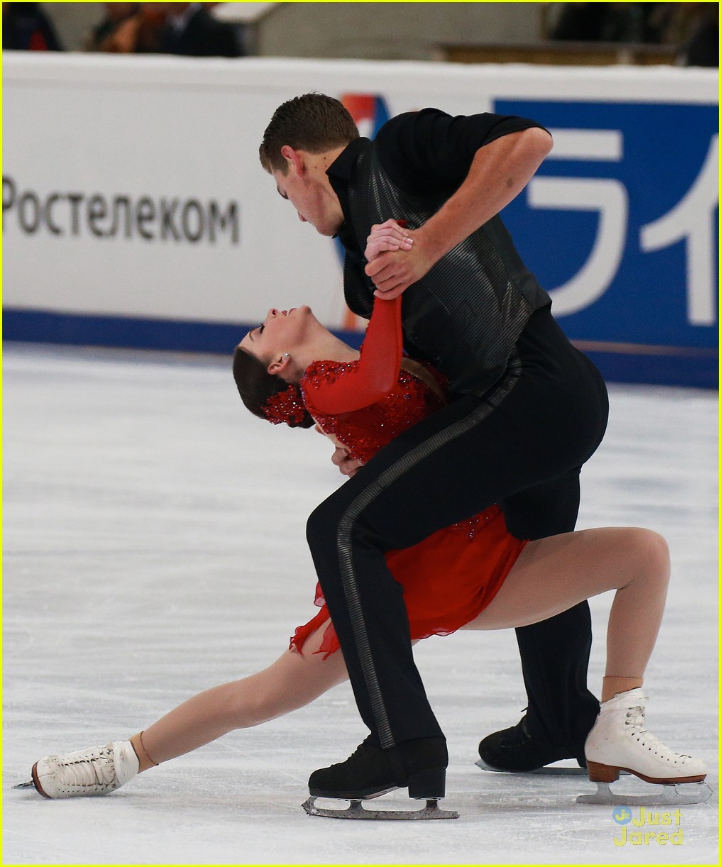 madison chock evan bates win rostelcom cup russia pairs 13