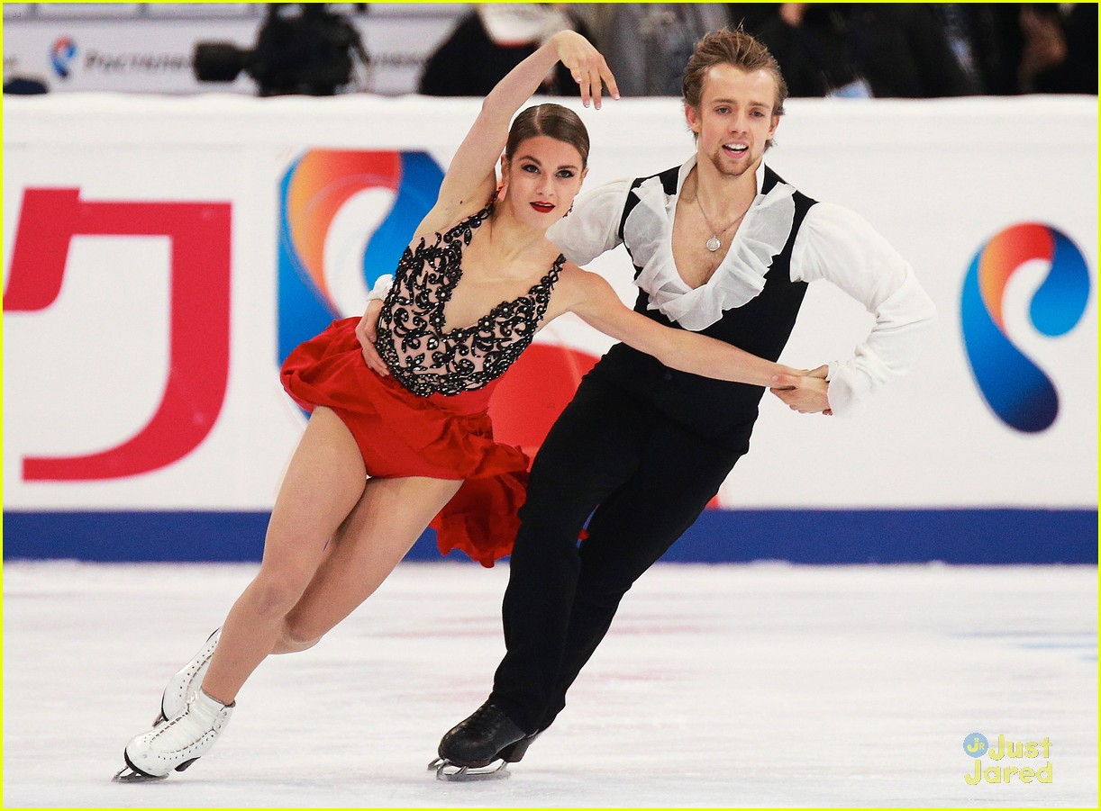 madison chock evan bates win rostelcom cup russia pairs 14