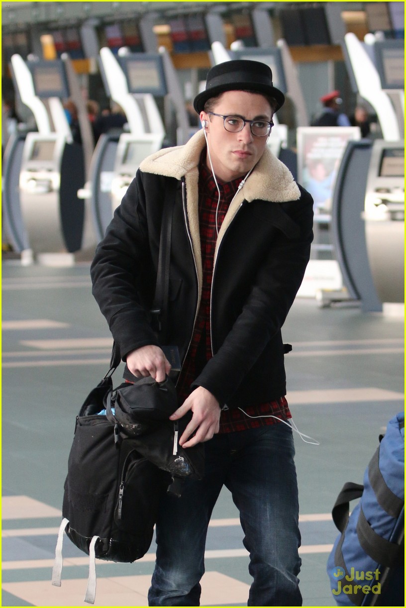 colton haynes in glasses is a look were totally behind 02