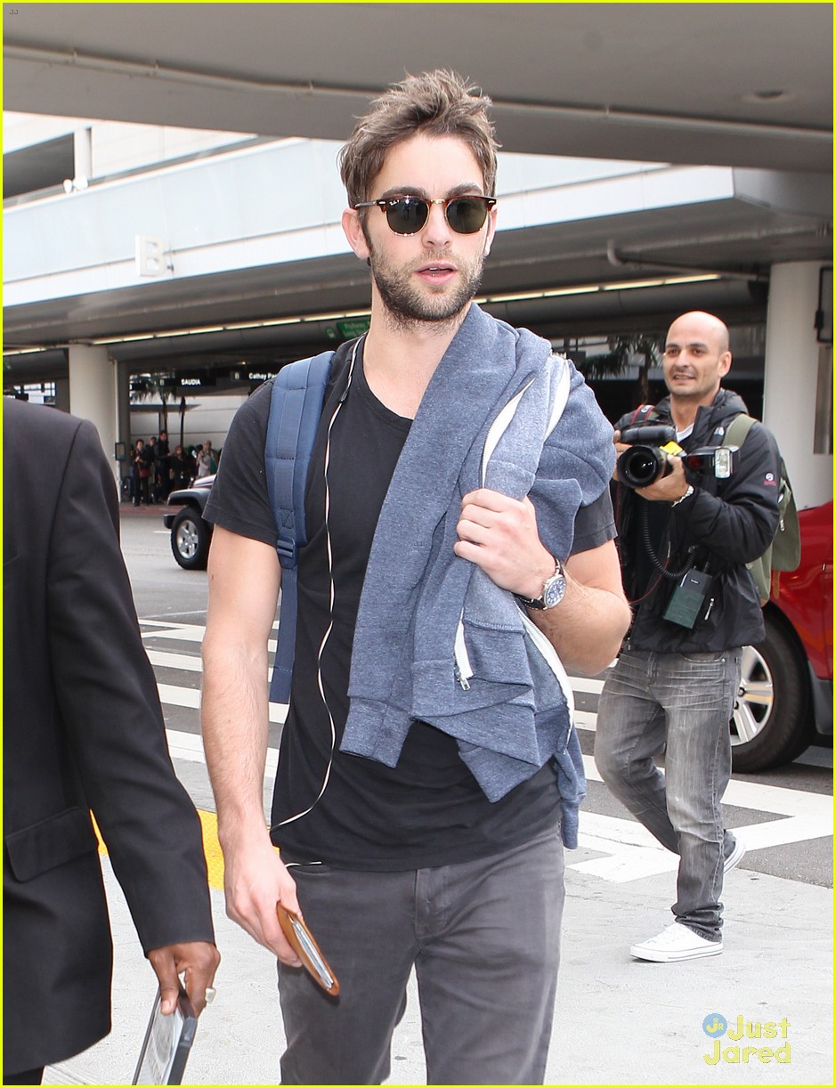 chace crawford roots for tony romo dallas cowboys 19