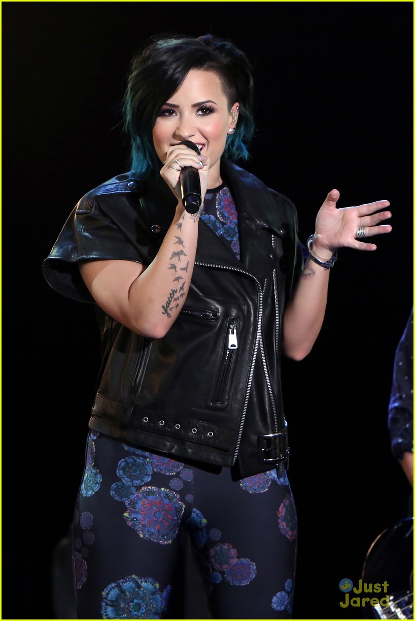 demi lovato talks about her big surprise marriage proposal 05