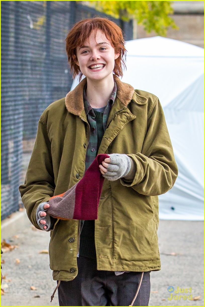 elle fanning is all about the plaid on three generations 05