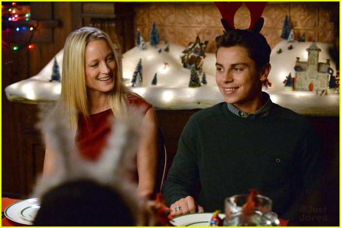 fosters holiday episode exclusive first look 02
