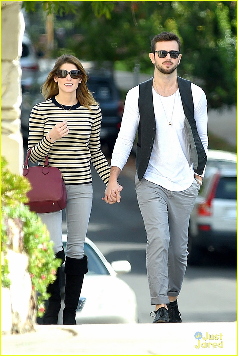 ashley greene paul khoury are still going strong 02