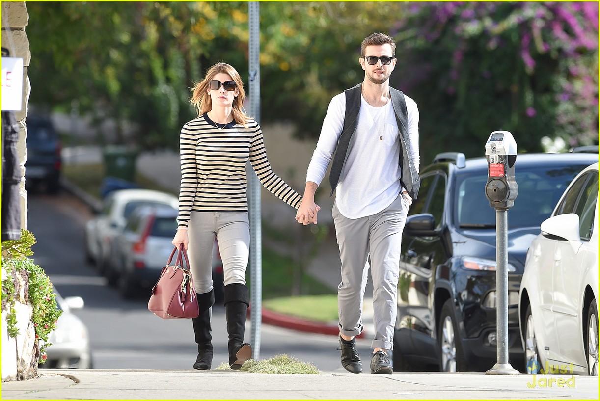 ashley greene paul khoury are still going strong 08