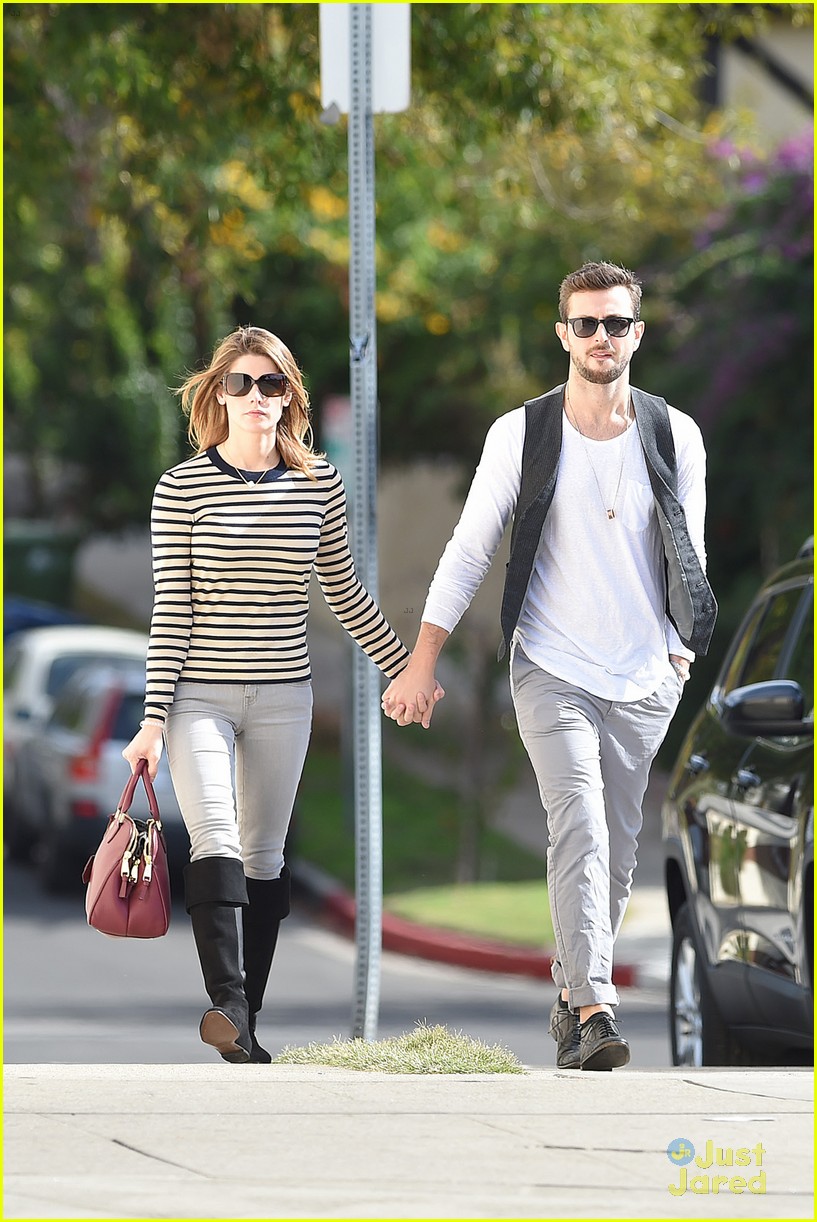 ashley greene paul khoury are still going strong 10