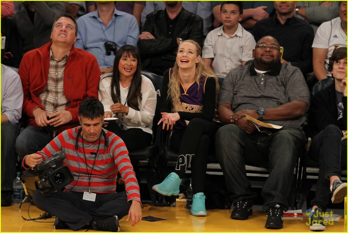 iggy azalea nick young remember first encounter differently 04