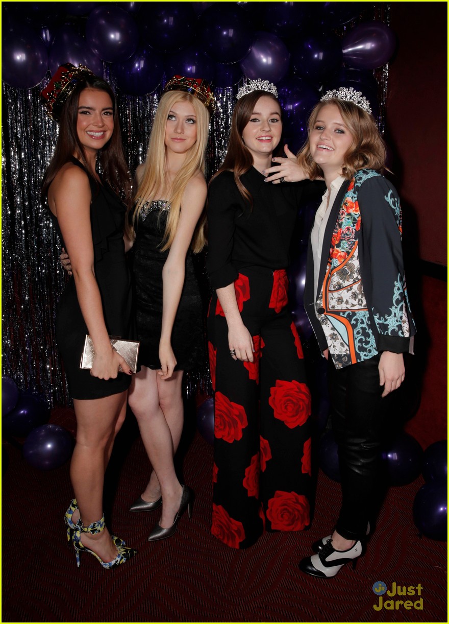 kaitlyn dever ahna oreilly just jared homecoming dance 18