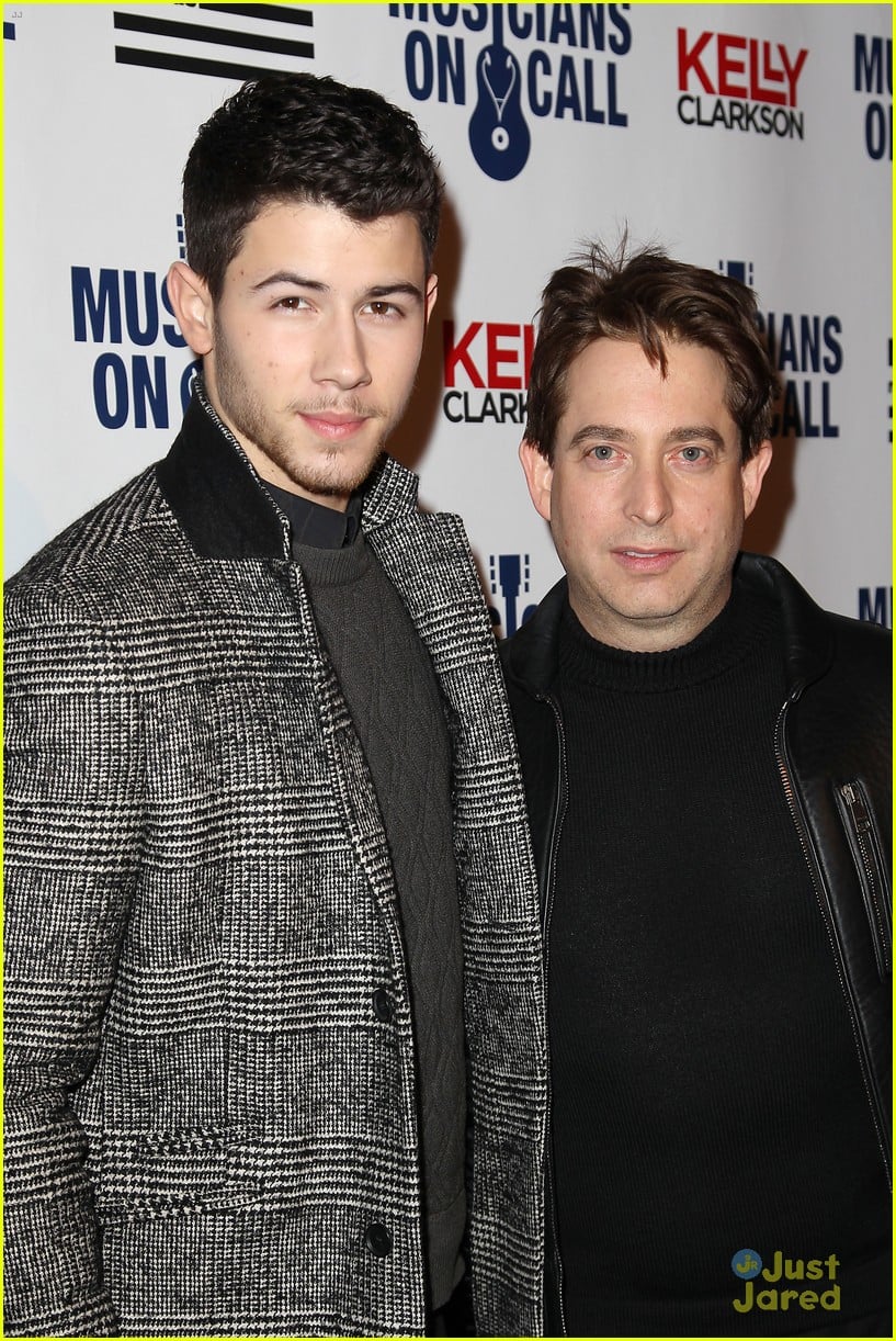 Nick Jonas & Shawn Mendes Perform for a Good Cause in NYC!: Photo 744359 |  Carly Rose Sonenclar, Jessie J, Nick Jonas, Shawn Mendes Pictures | Just  Jared Jr.