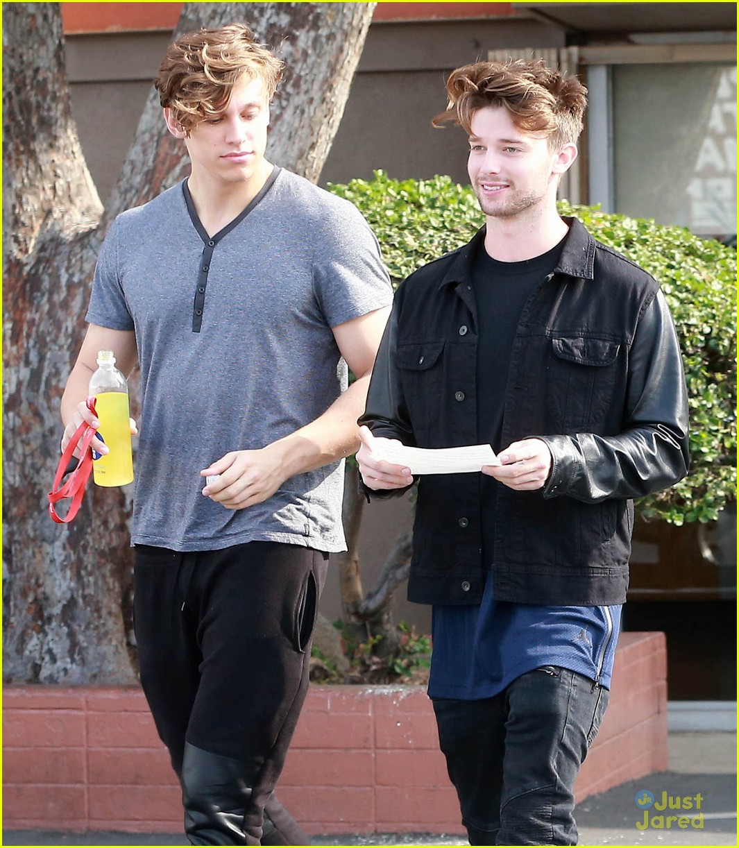 patrick schwarzenegger steps out after kissing miley cyrus 12
