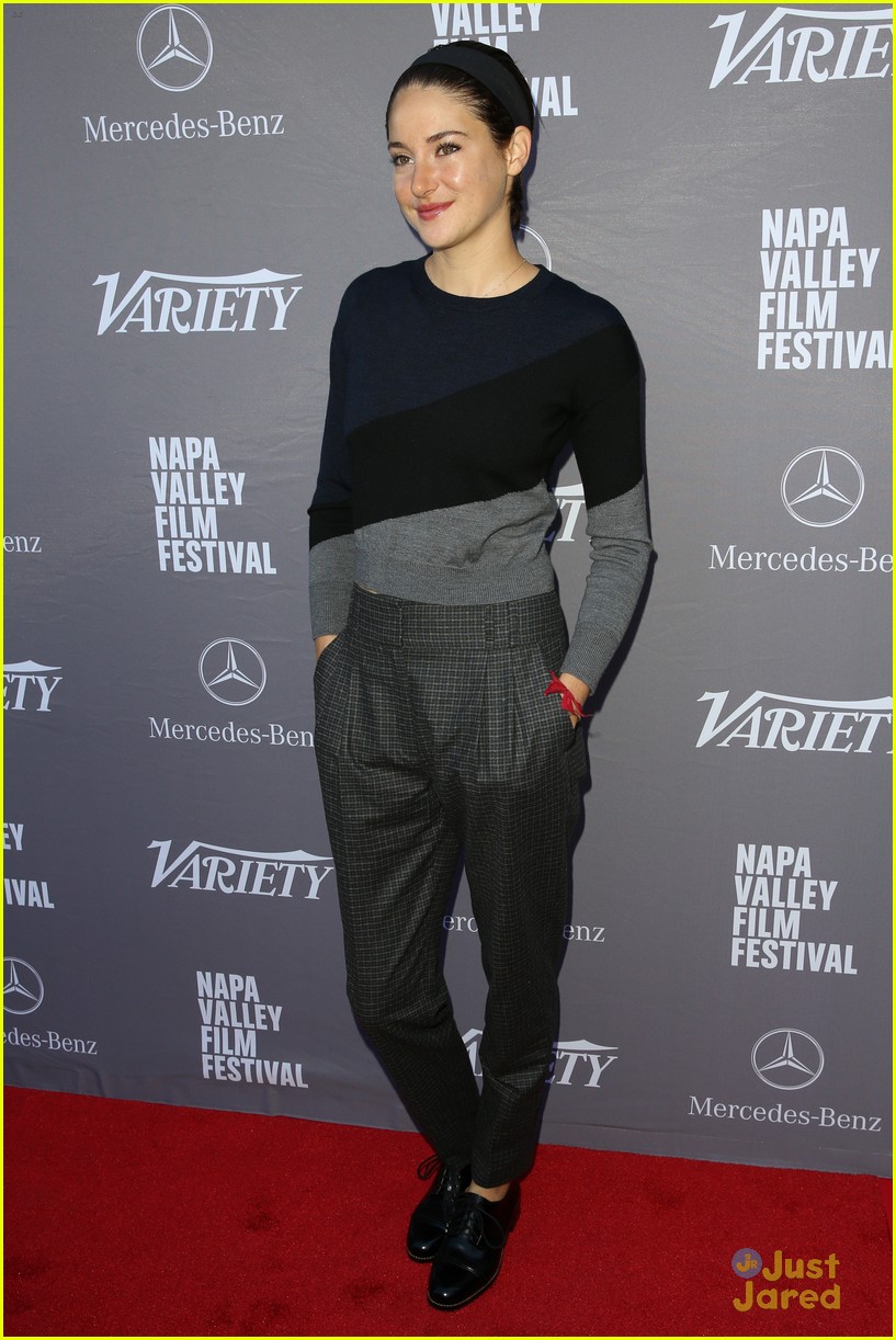 shailene woodley honors producers at variety brunch 01
