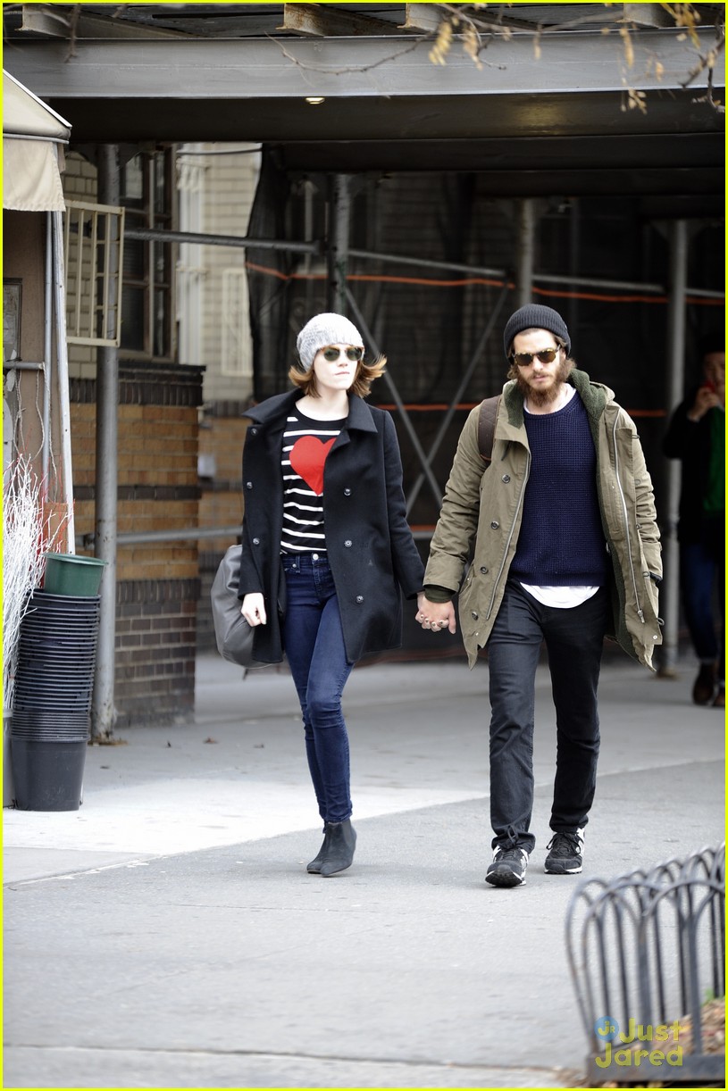 emma stone andrew garfield get alone time 11