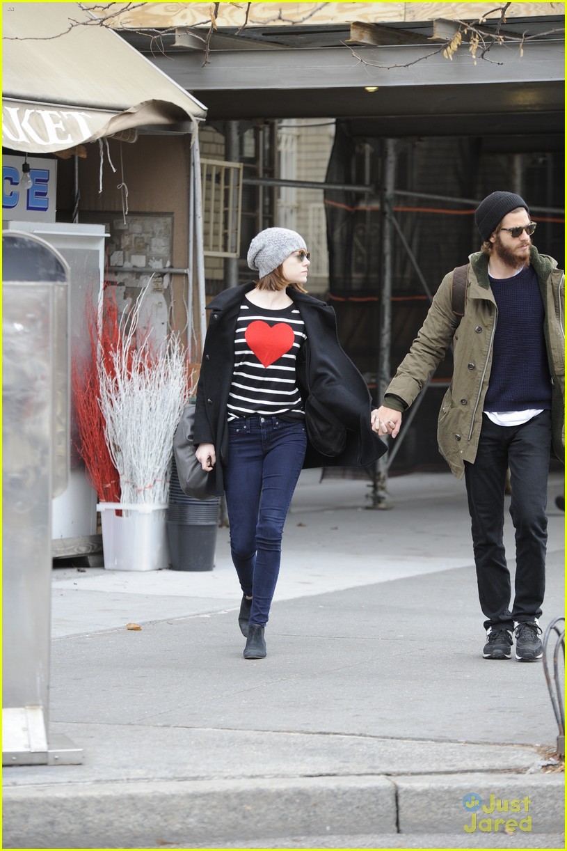 emma stone andrew garfield get alone time 13