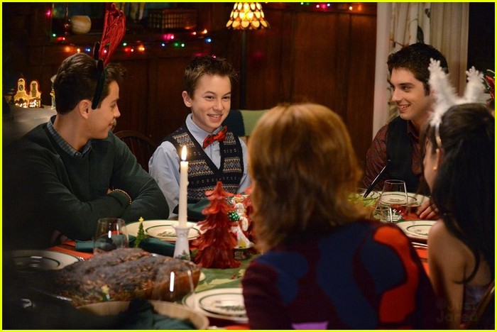 the fosters new holiday episode stills 02