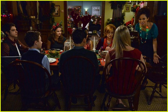 the fosters new holiday episode stills 08