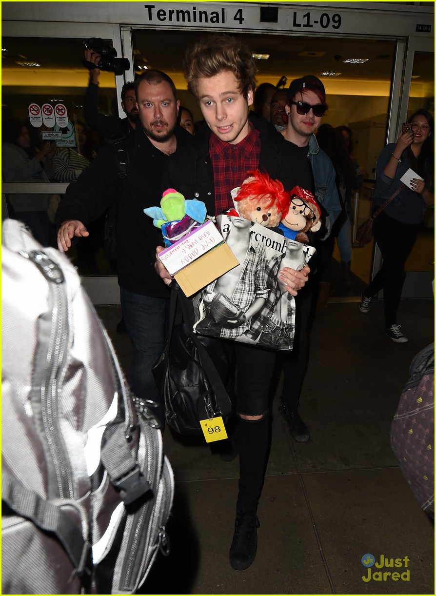 5 seconds summer wilay live video lax arrival 15