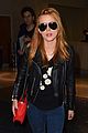 bella thorne view taping lax arrival 03