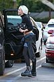 miley cyrus looks happy to be back in los angeles 14