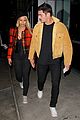 zac efron sami miro hold hands at lakers game date 10