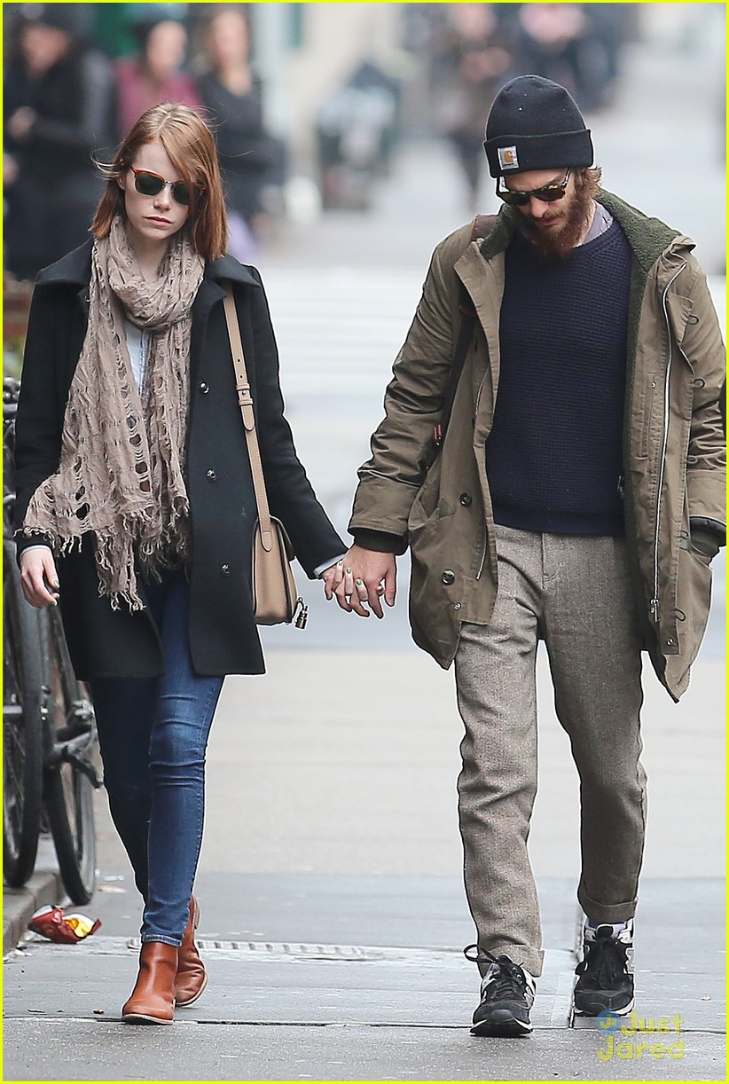 emma stone andrew garfield step out after the holiday 04