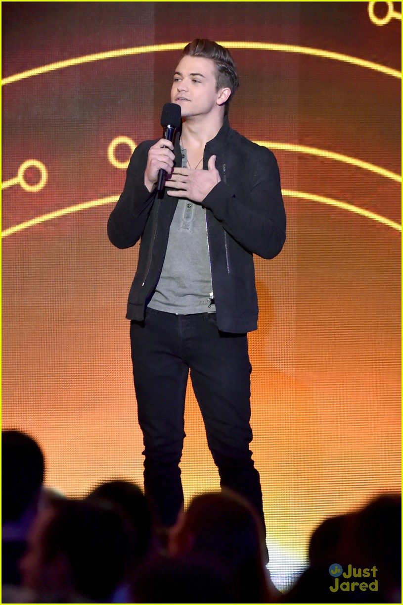 hunter hayes glowing from grammy nomination 02