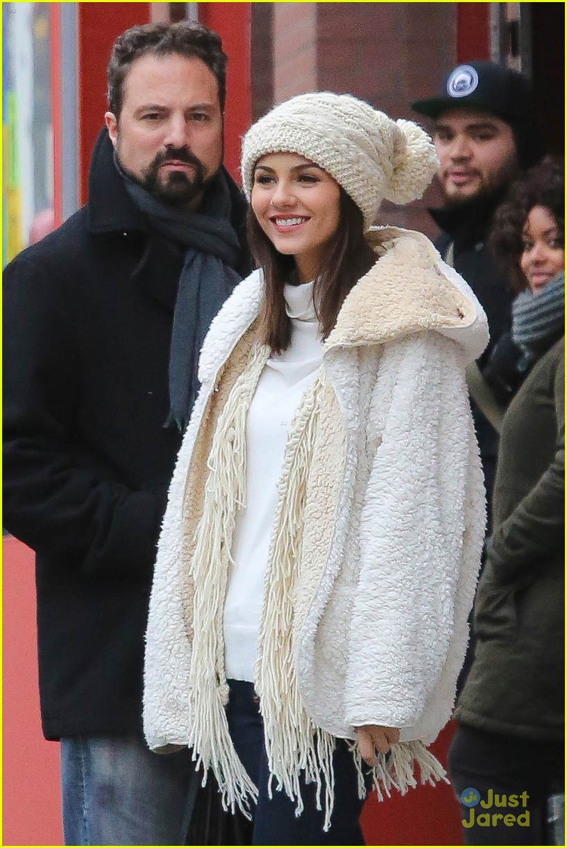 victoria justice bff vincent out nyc 01