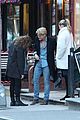 kendall jenner goes shoping in soho with gigi hadid cody simpson 23
