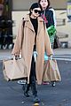 kylie jenner bares her midriff for some grocery shopping 03
