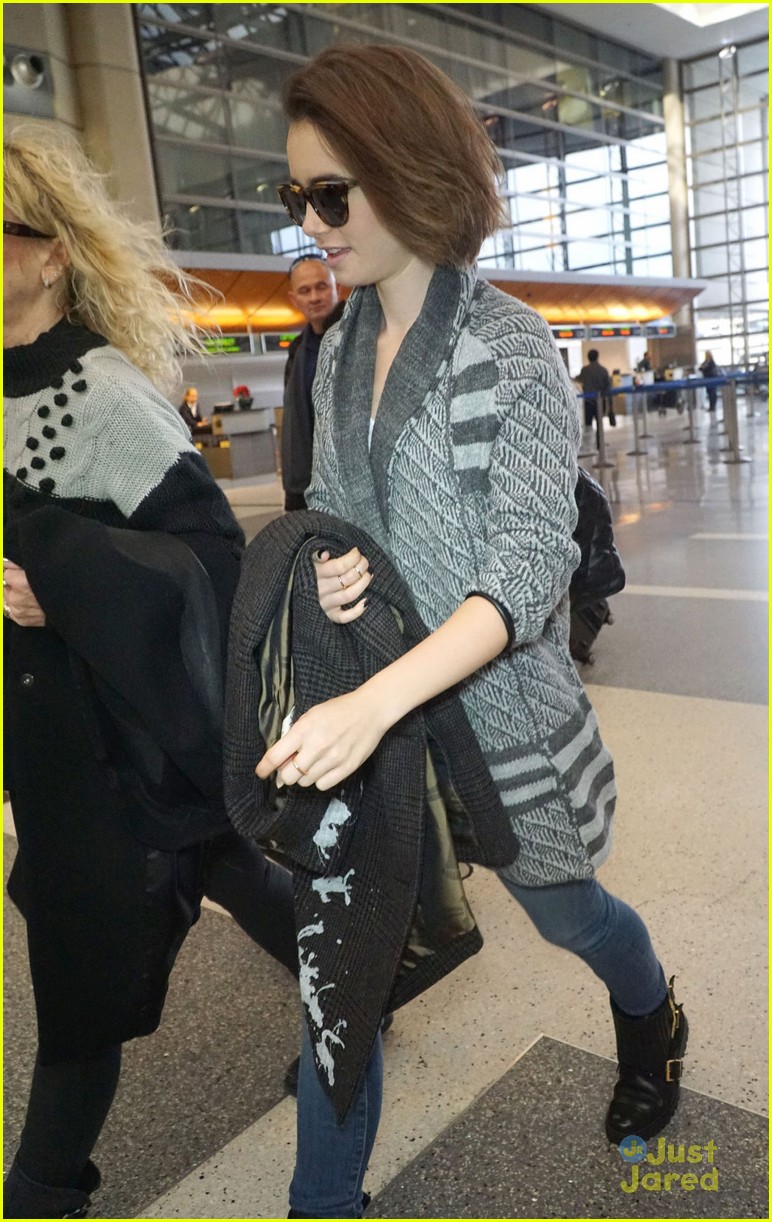 lily collins mom jill jet out for holiday 08