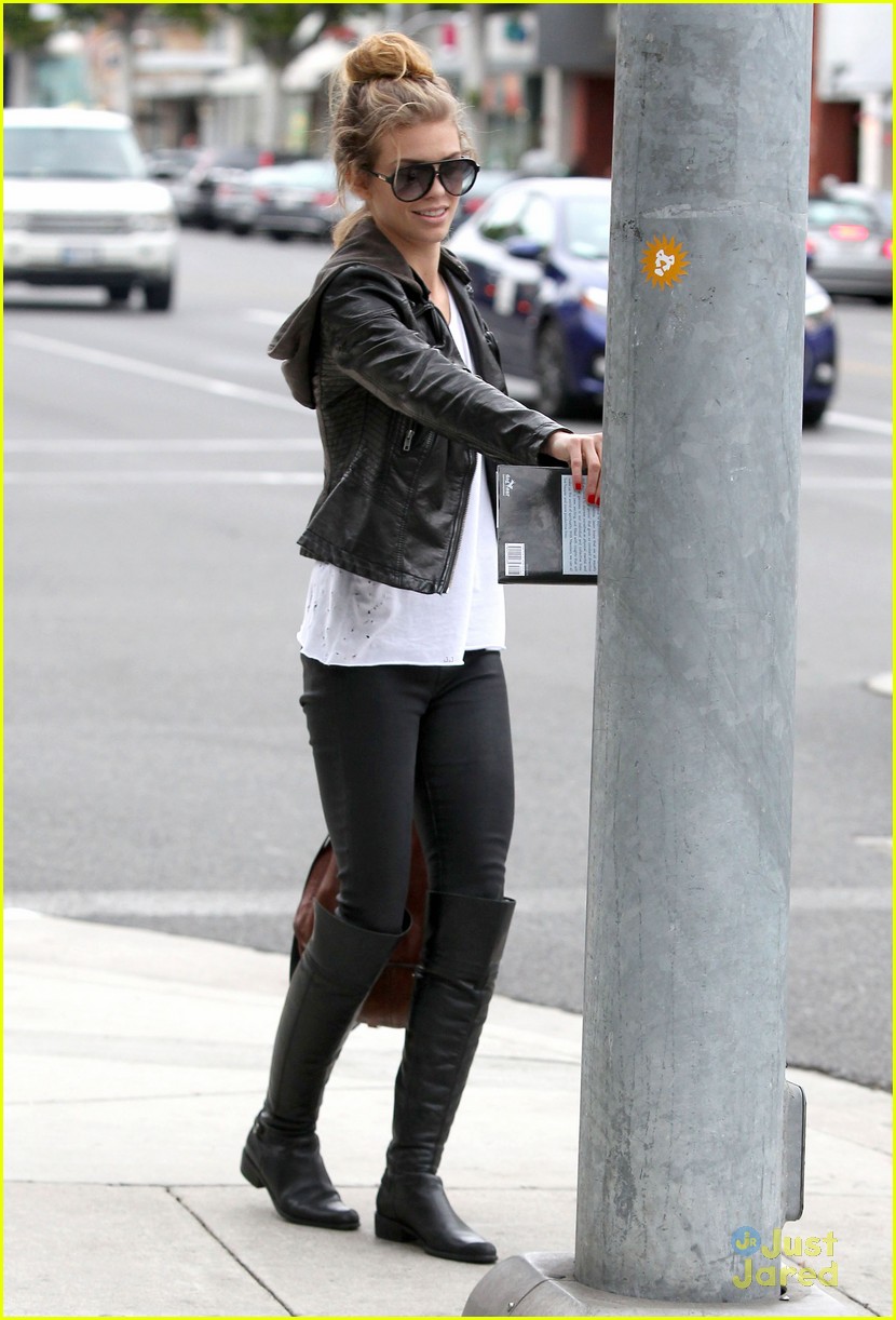 annalynne mccord joins isolation lunch outings 09