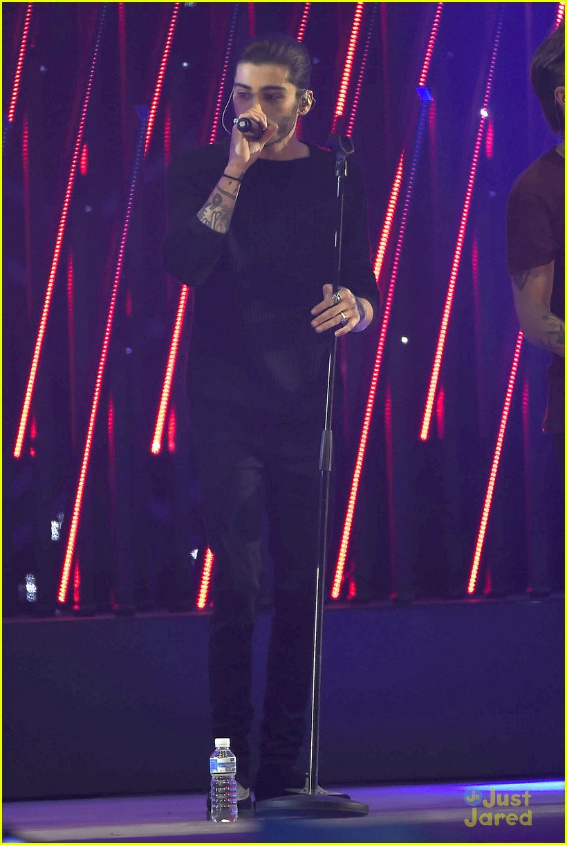 one direction 40 principales awards 18