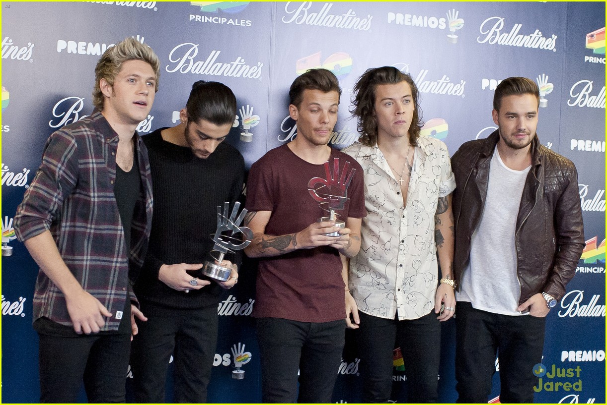 one direction 40 principales awards 32