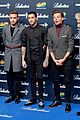 one direction 40 principales awards 28