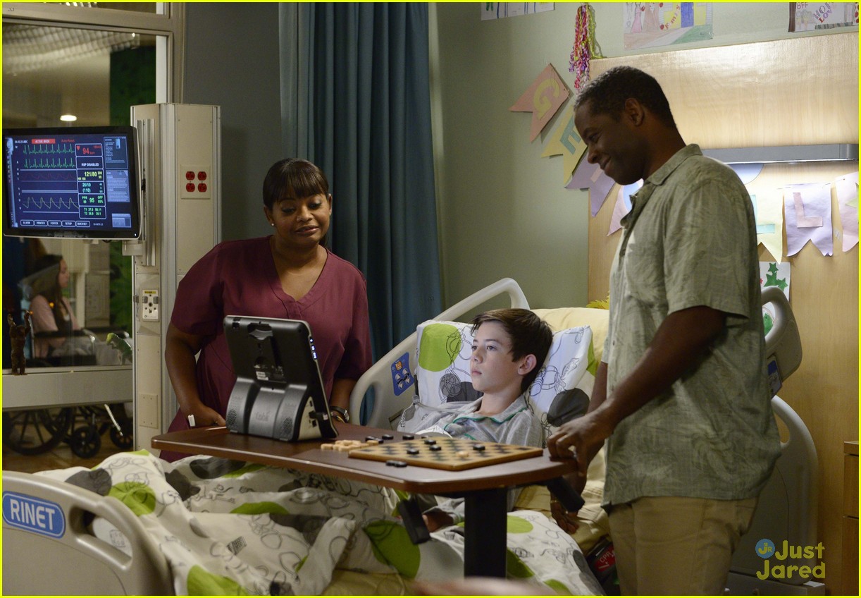 red band society fall finale stills 04