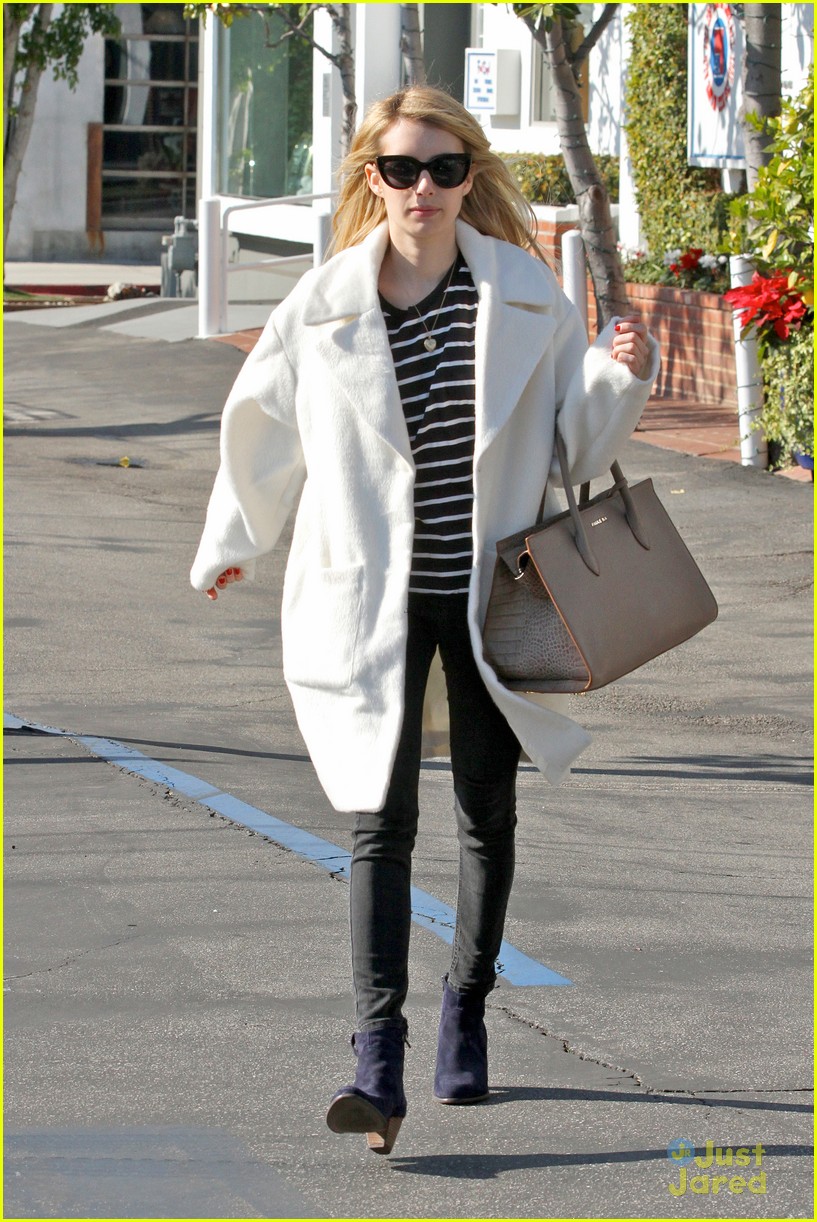 emma roberts gets ready for new year 11